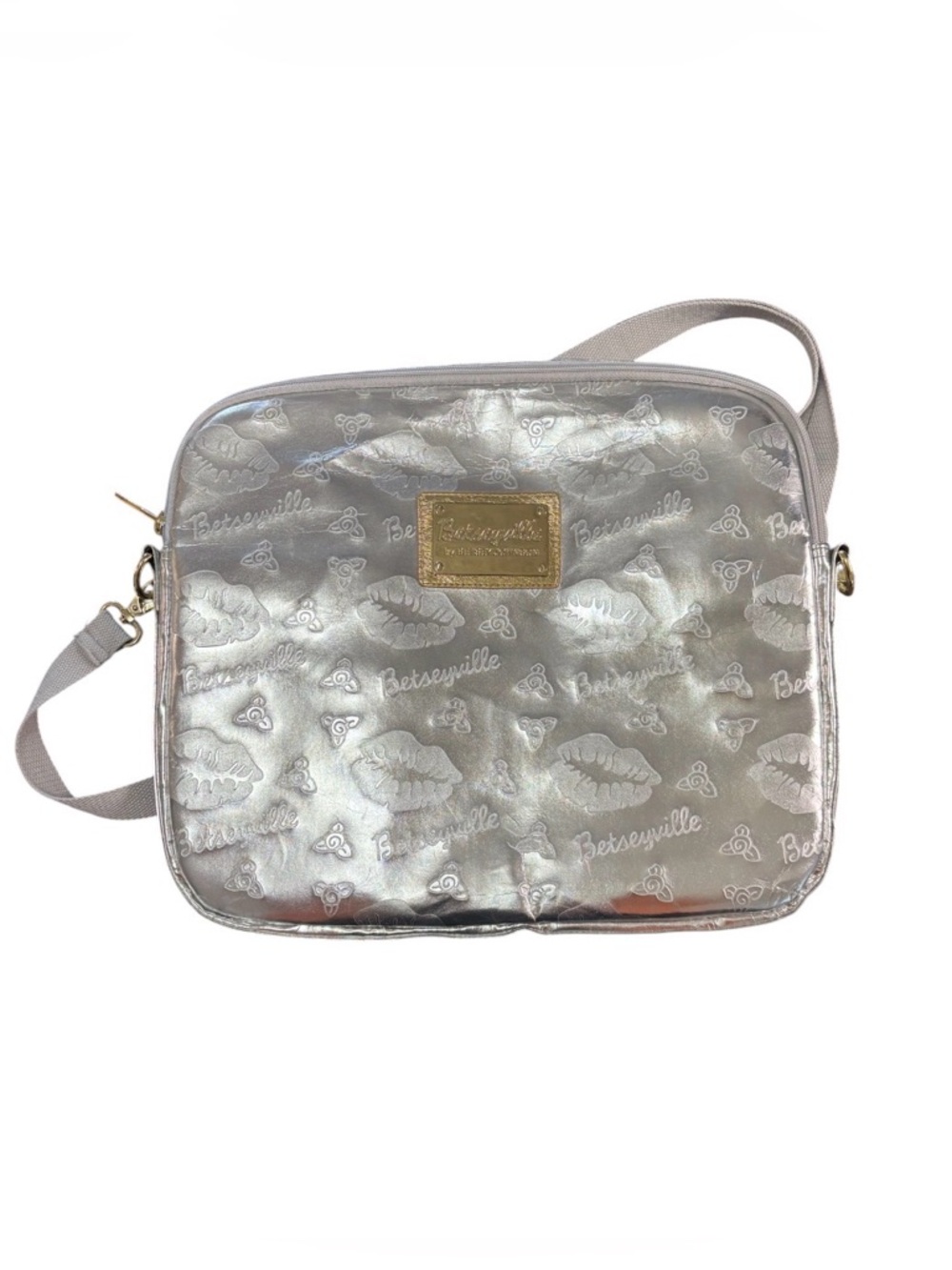 Betsey Johnson Betseyville Metallic Laptop Case